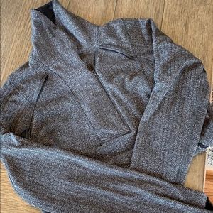 Grey/ Black Lululemon pullover